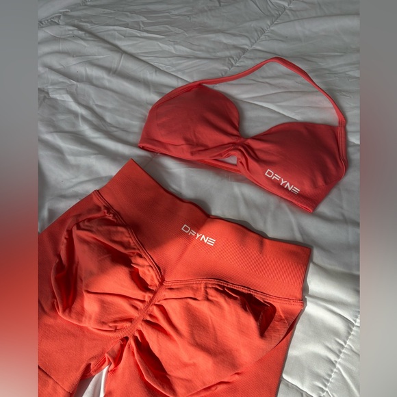 DFYNE set - Picture 2 of 4